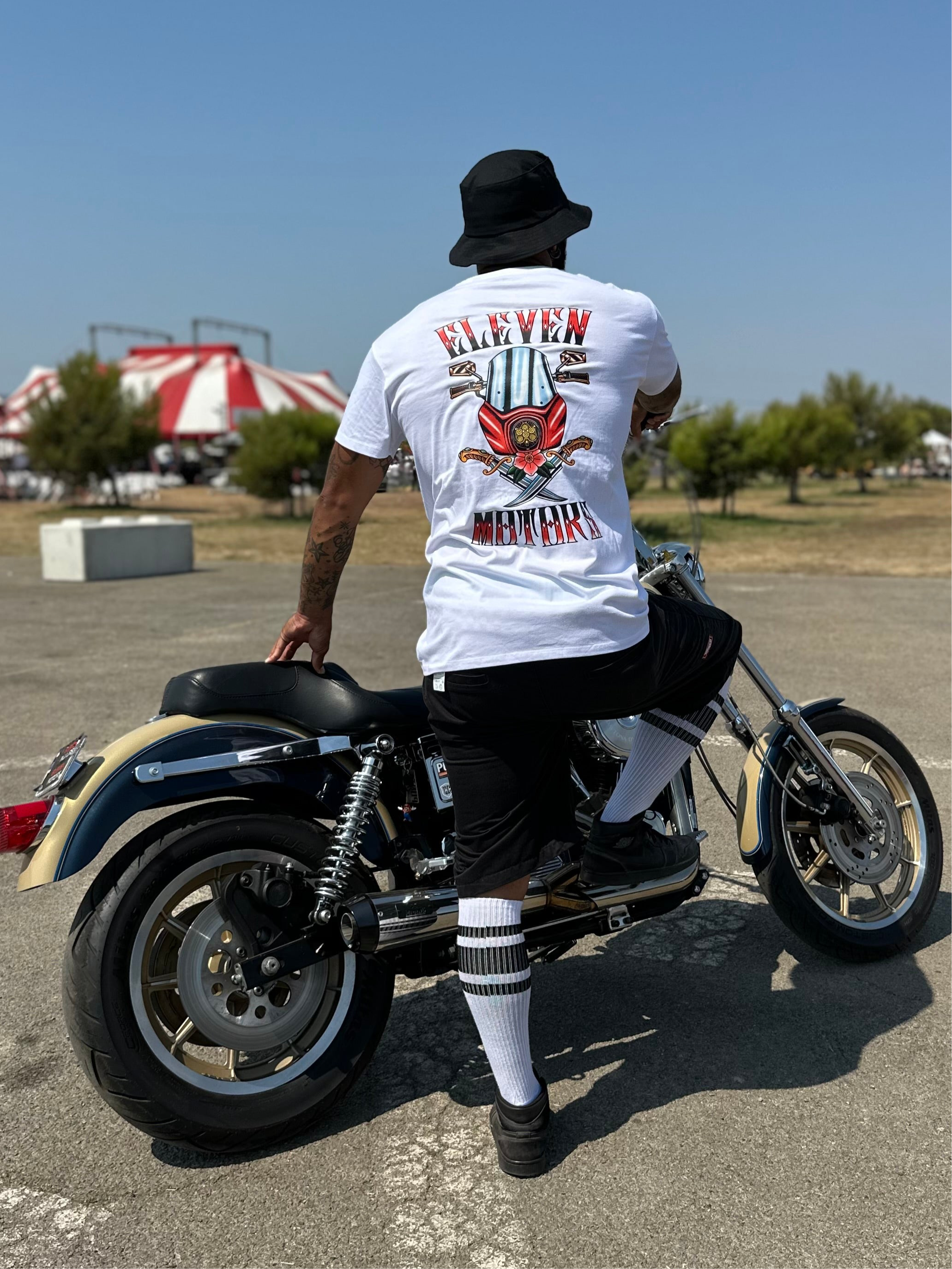 T-shirt OLDSHCOOL Eleven Motors