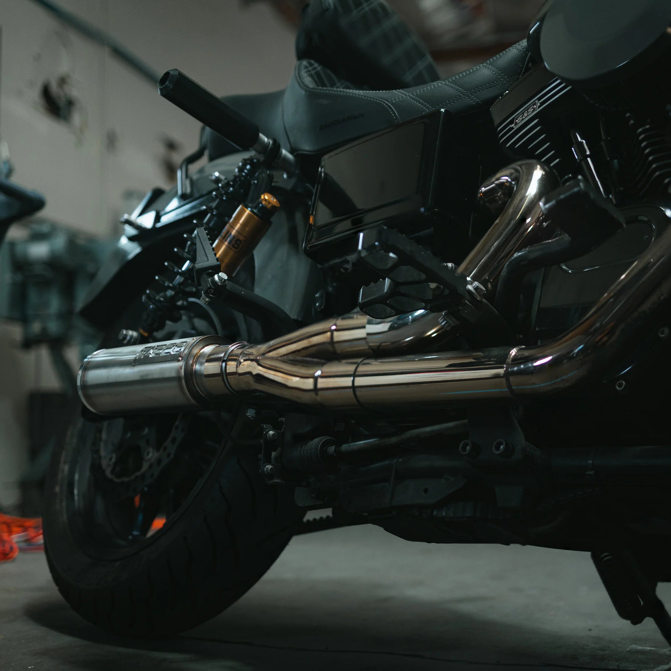 FAB28 Dyna Hi-Output exhaust