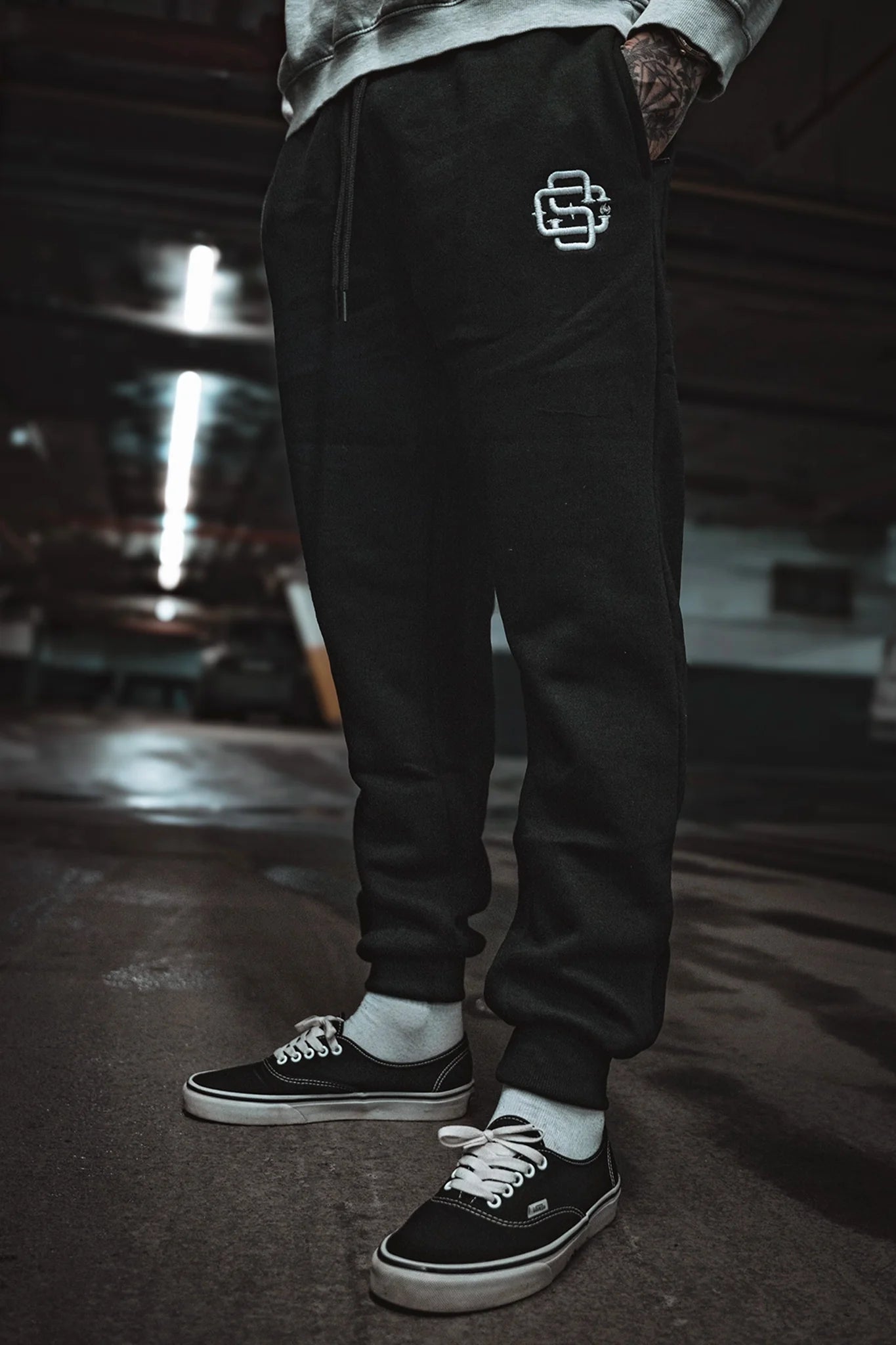 Sweatpants - Premium Quality - Shredhills