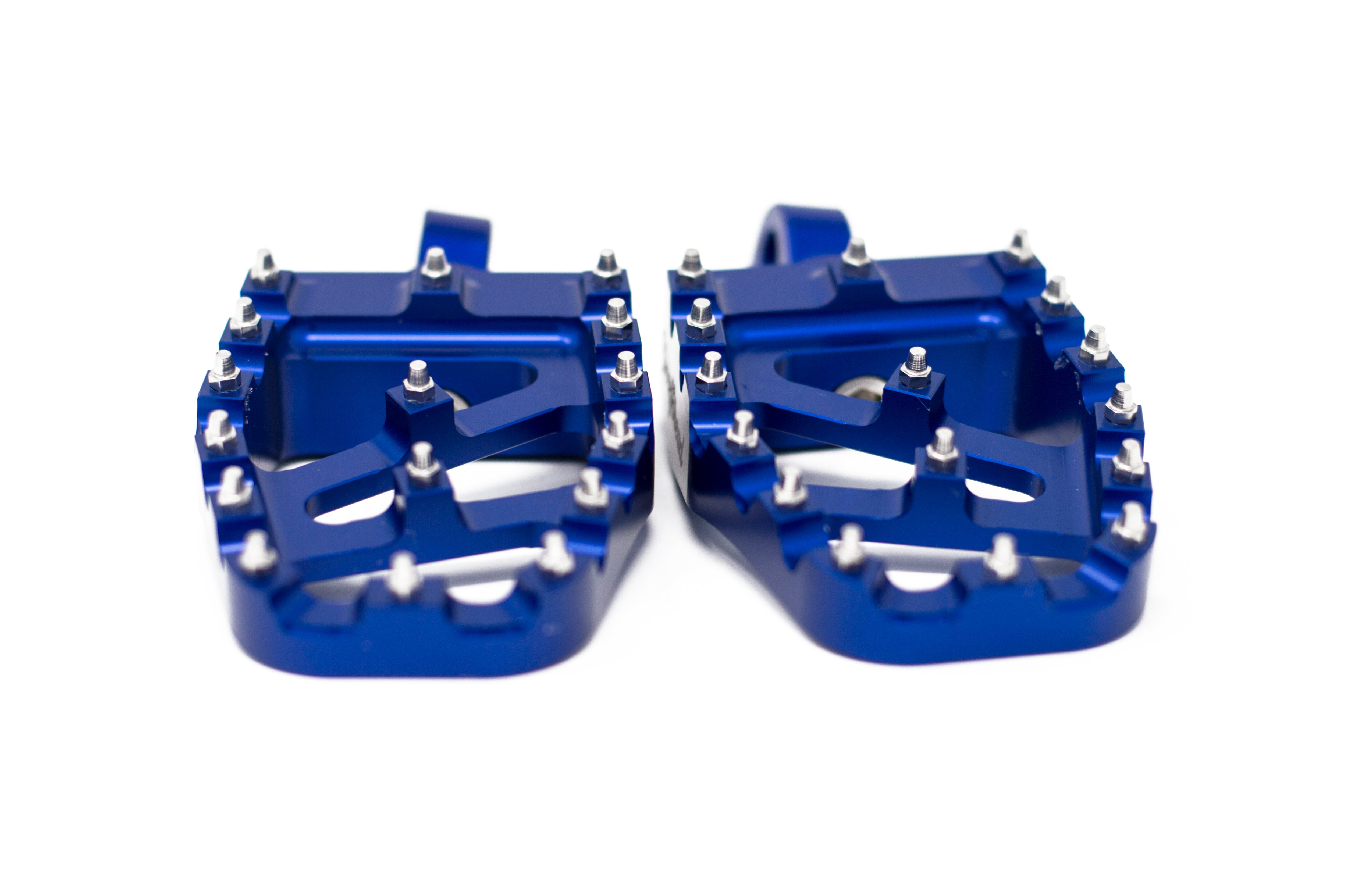 Crossthread Pegs Blue