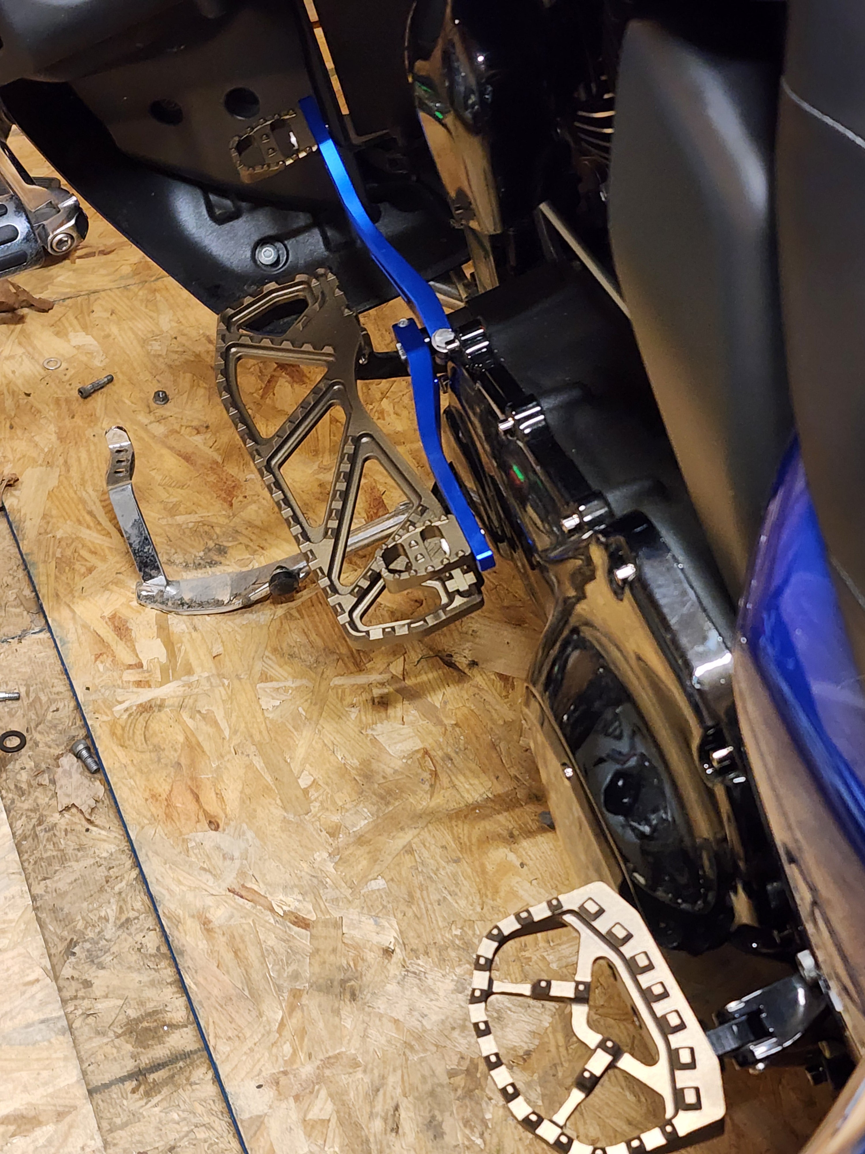 2021 Mini Floorboards Bronze Powder Coat