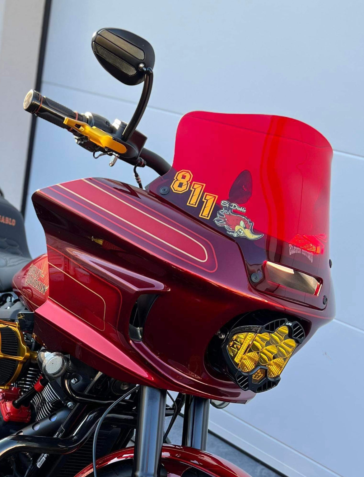 FXLRST colored windshield