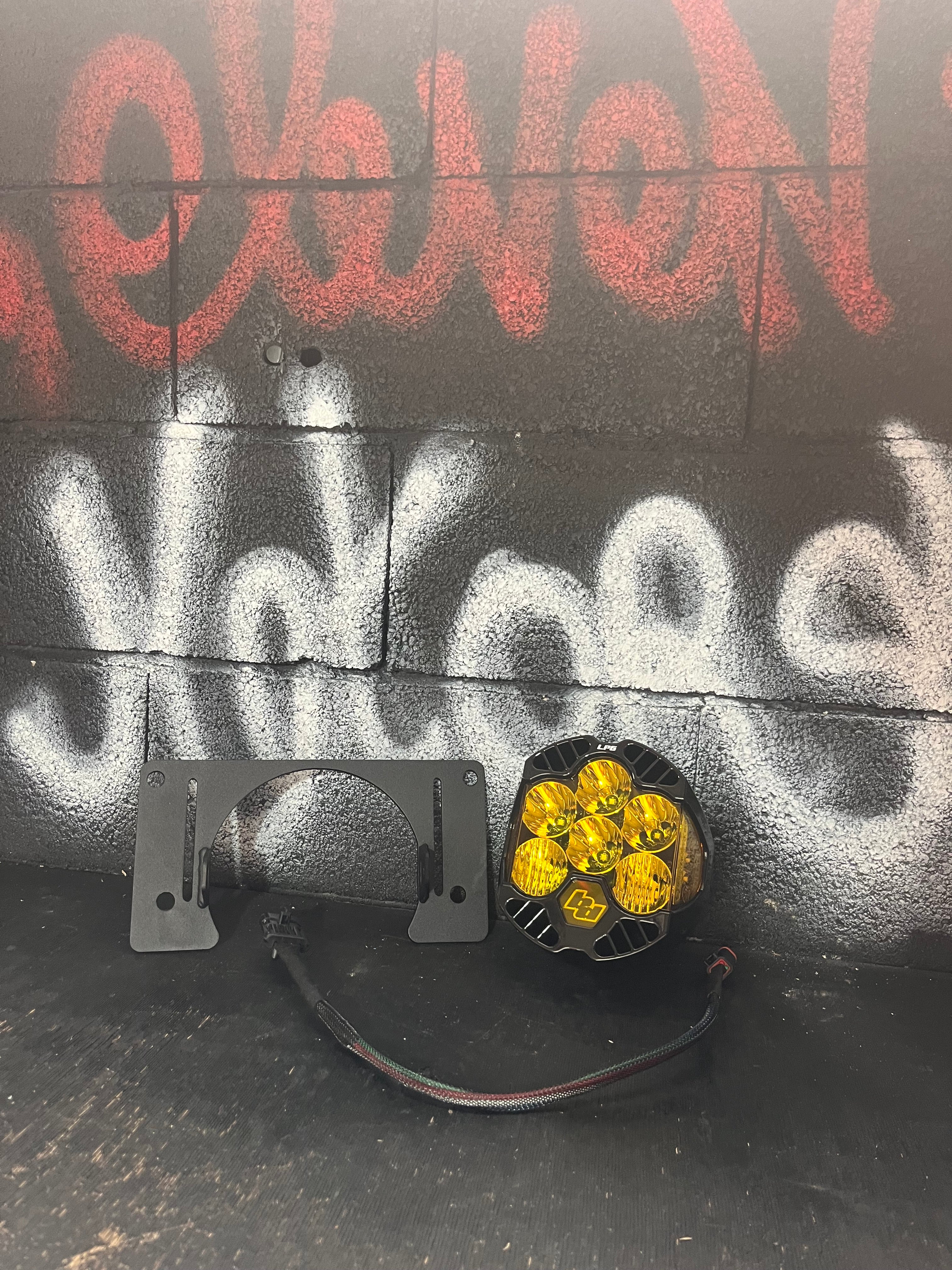 Baja designs LP6 kit for low Rider ST