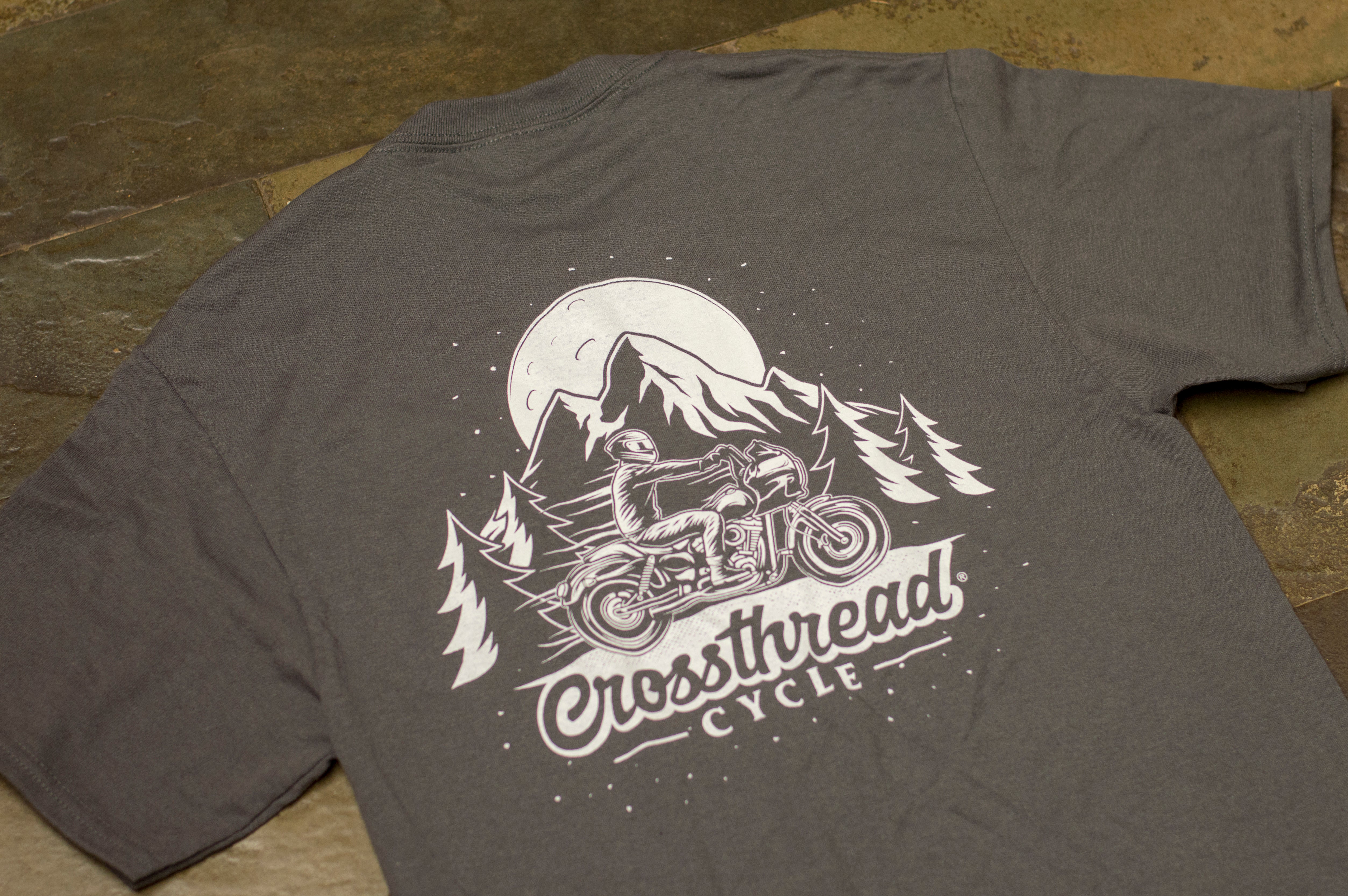 T-shirt aventure Crossthread