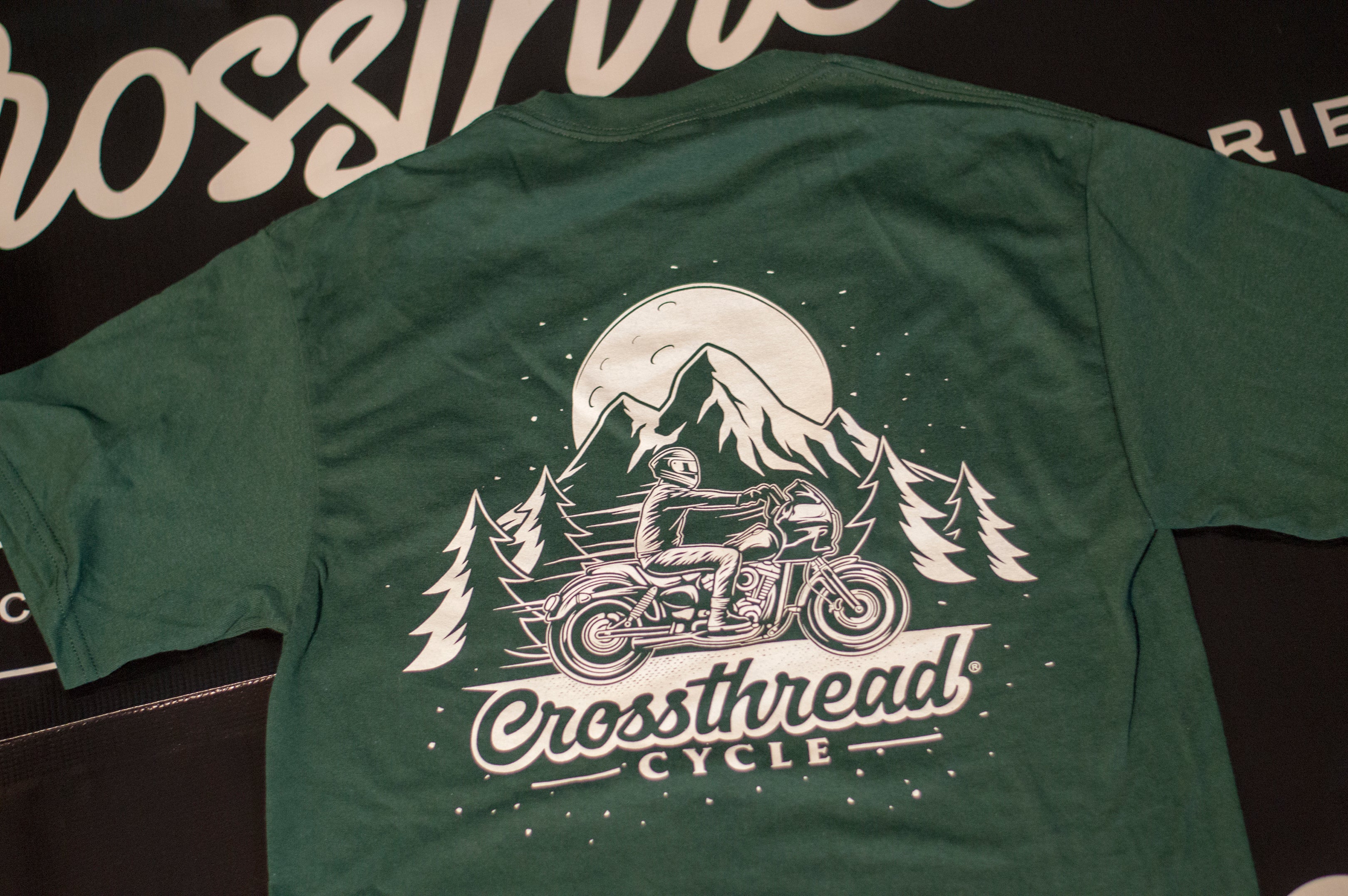 T-shirt aventure Crossthread