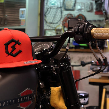 Bolt Snapback V2