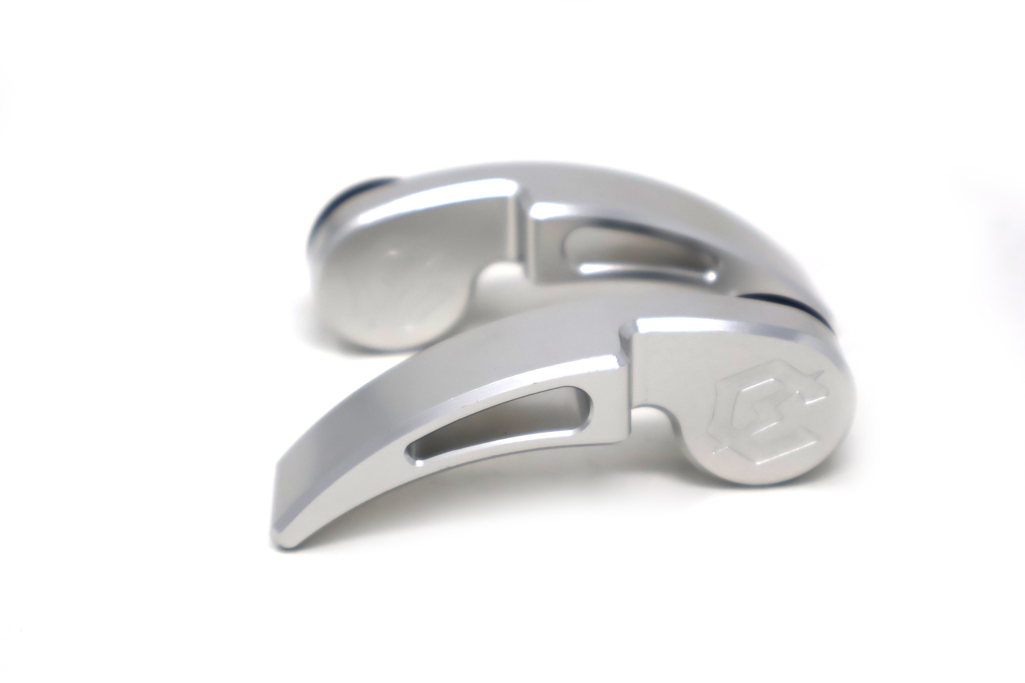 Low Rider ST Saddle Bag Latch Set