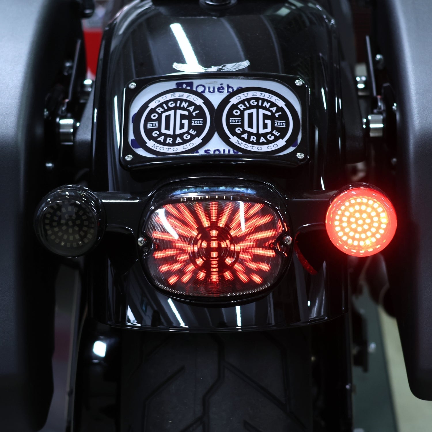 Feu arrière LED OG Low Profile V4 pour Softail Lowrider ST (à partir de 2022)