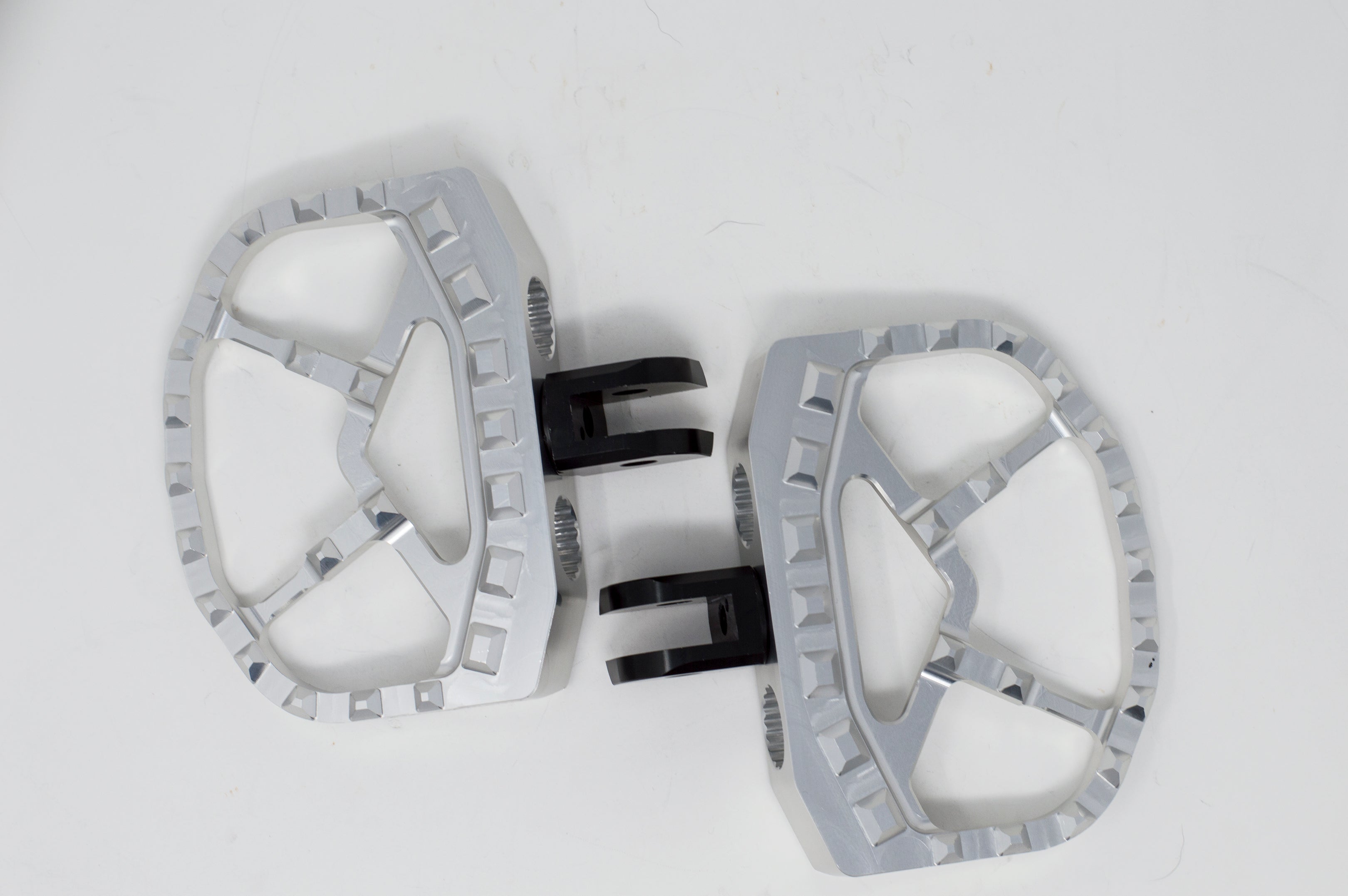 Planchers Mini Argent 2021