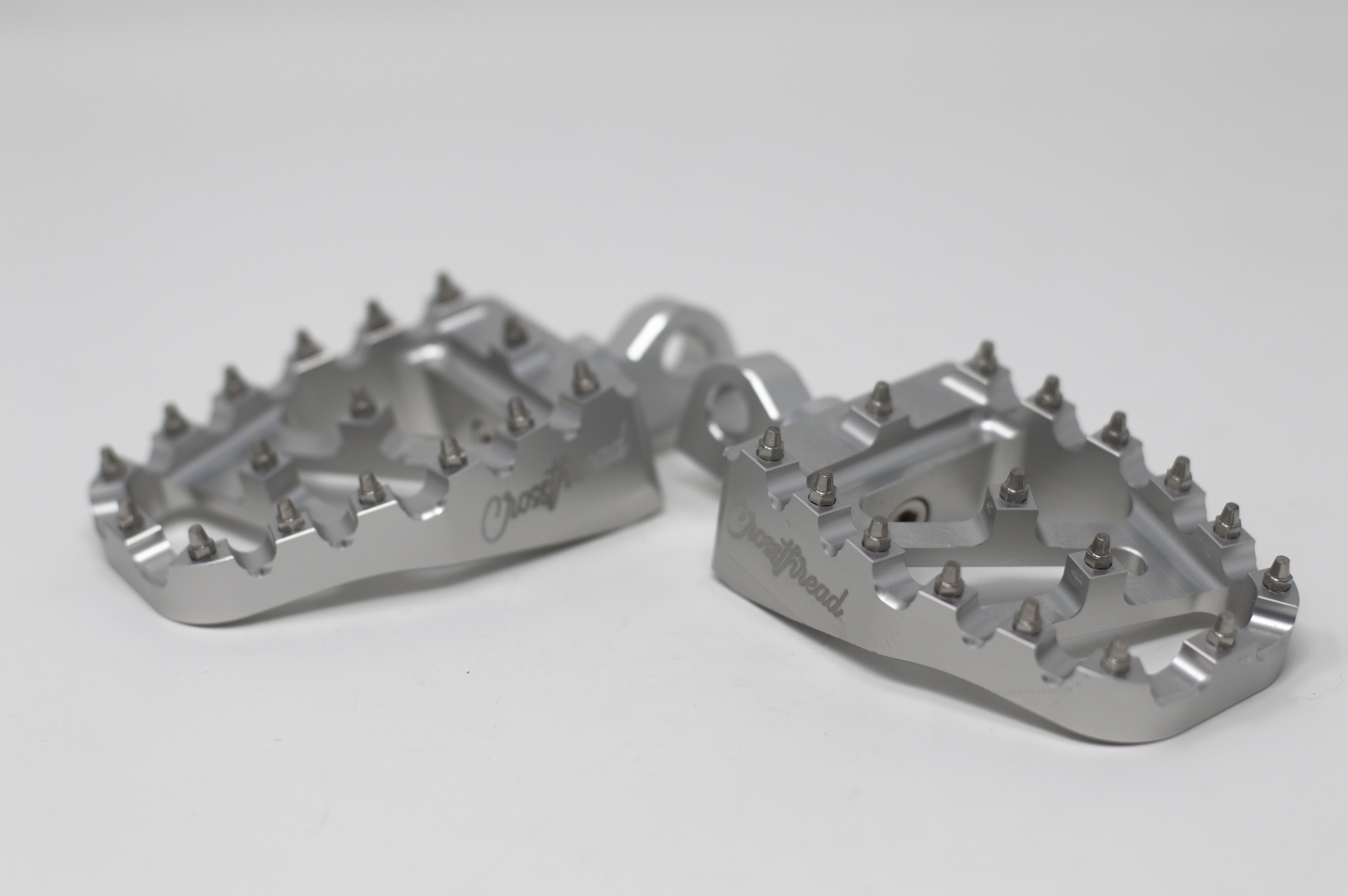 Crossthread Pegs Silver