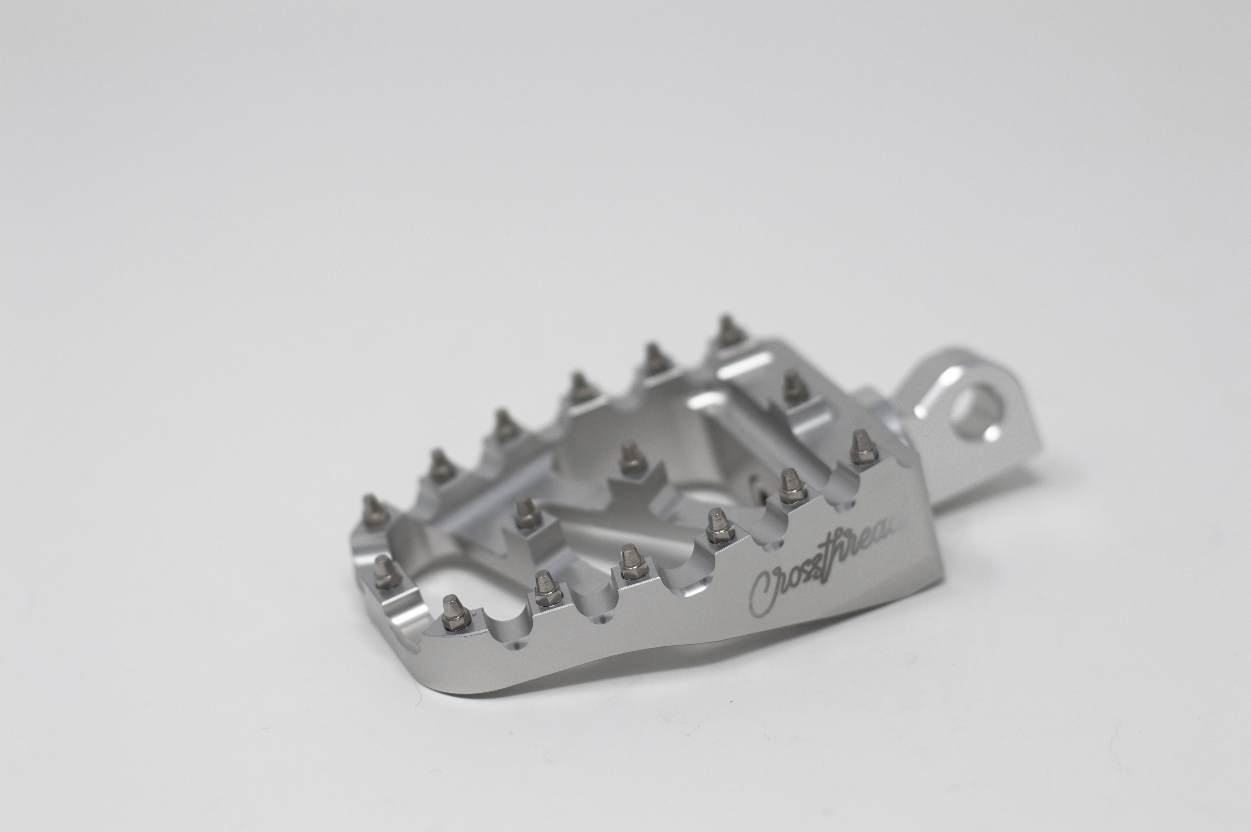 Crossthread Pegs Silver