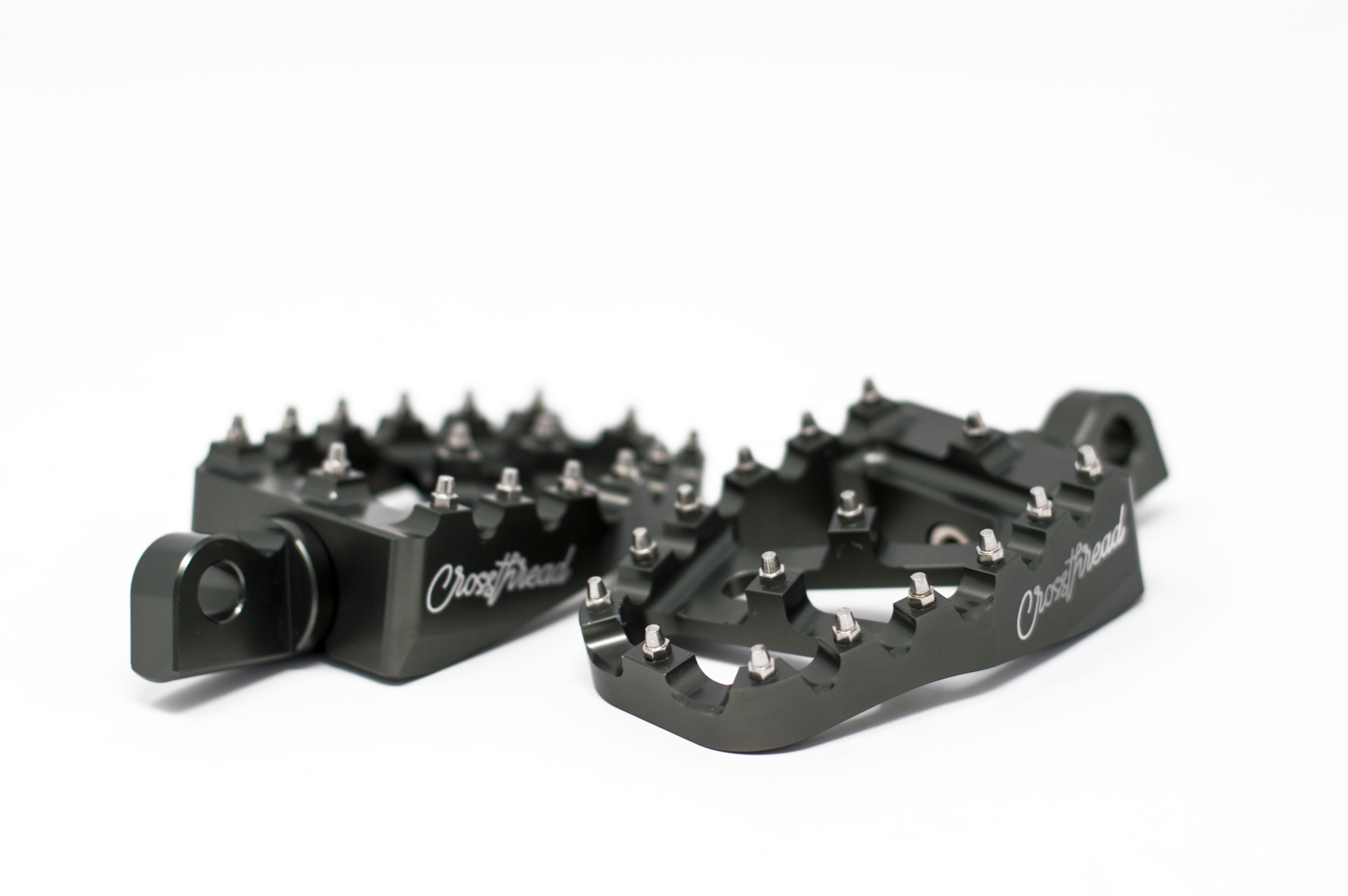 Crossthread Pegs Gunmetal