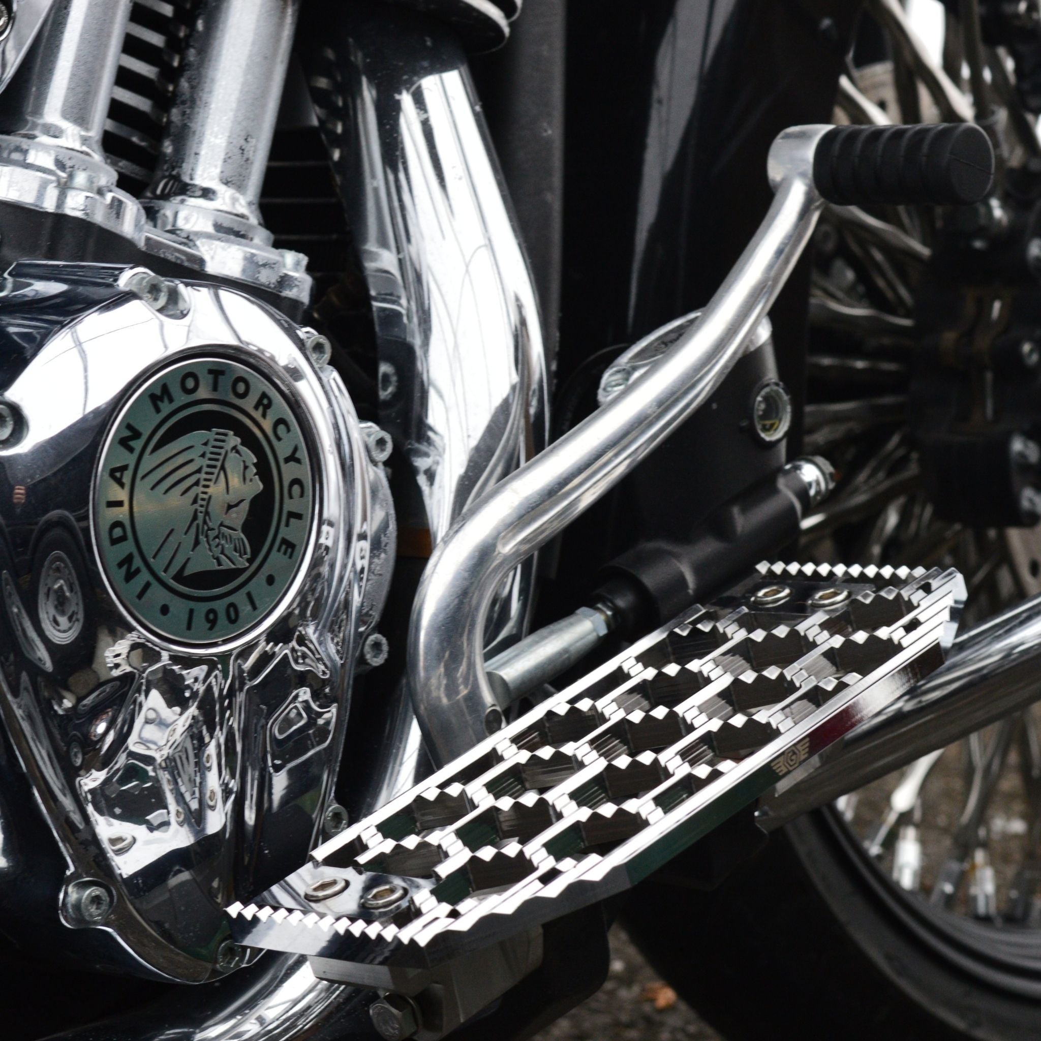 Chief Chieftain Challenger Springfield Indian Bagger Floorboard